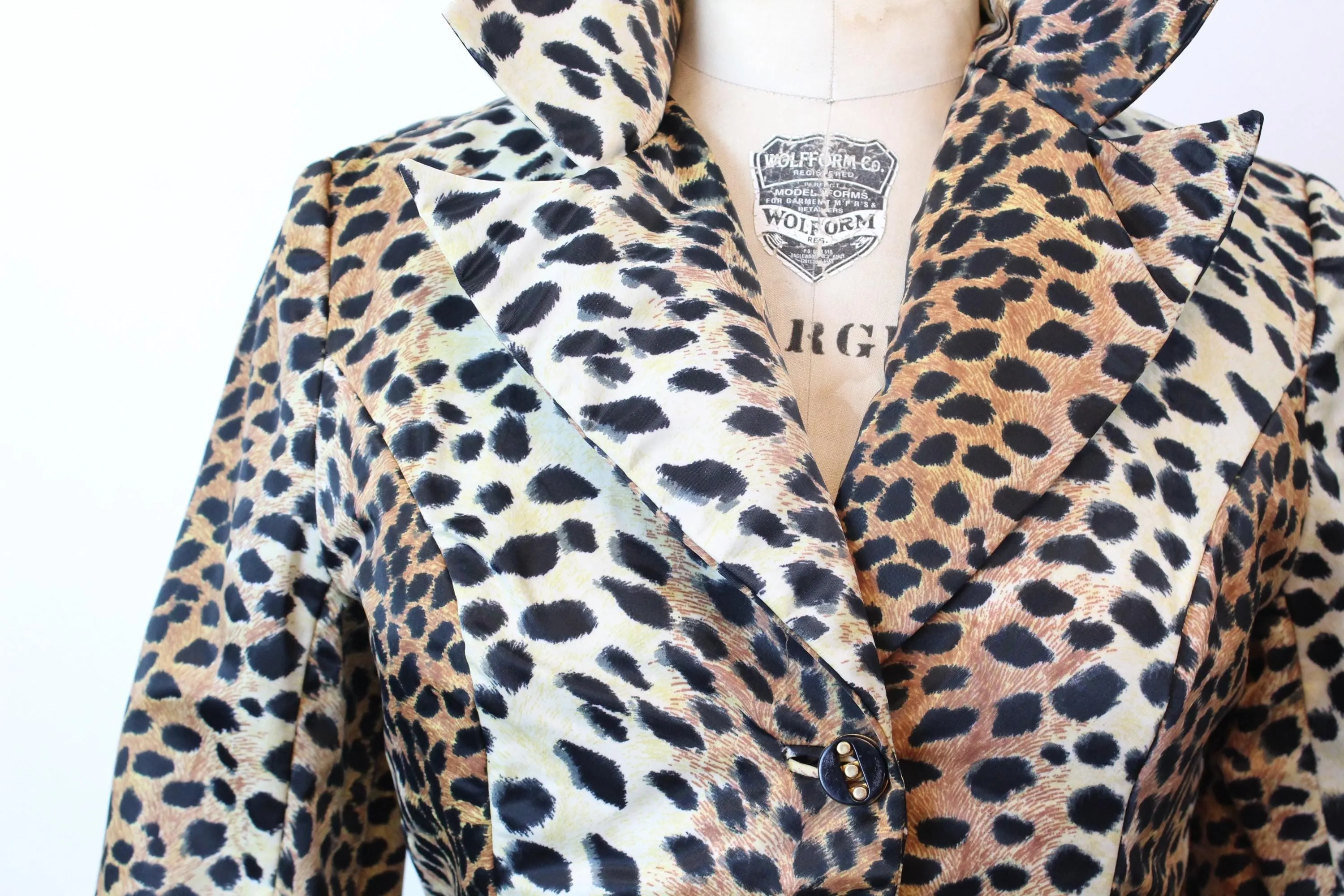 1970s 1975 documented LILLI ANN leopard jacket medium | new fall winter