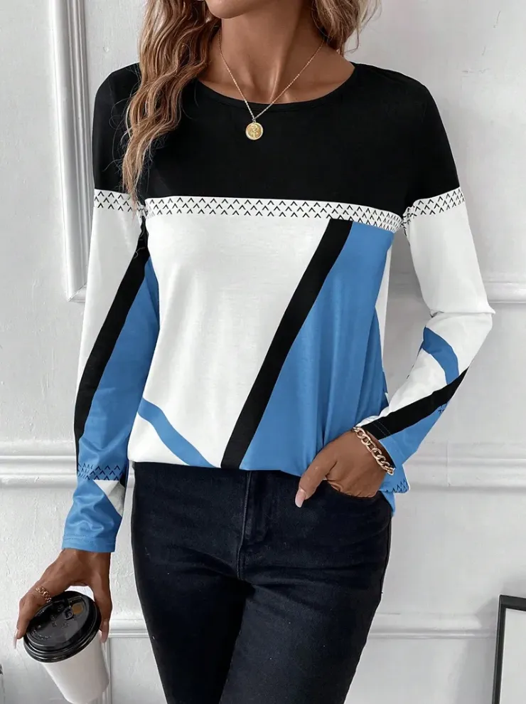 Althea - women's long-sleeved shirt, loose and stylish