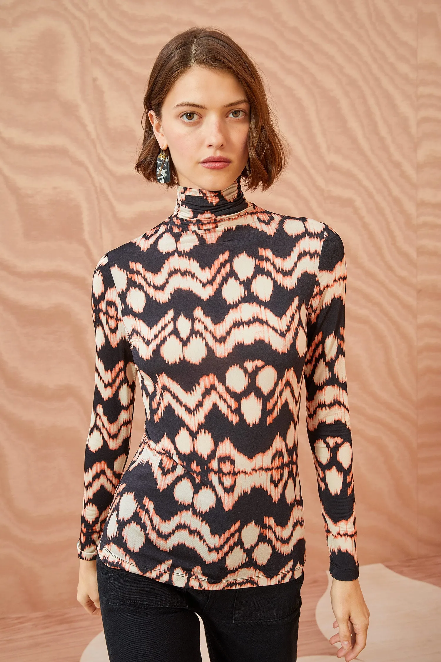 Aurelia Turtleneck