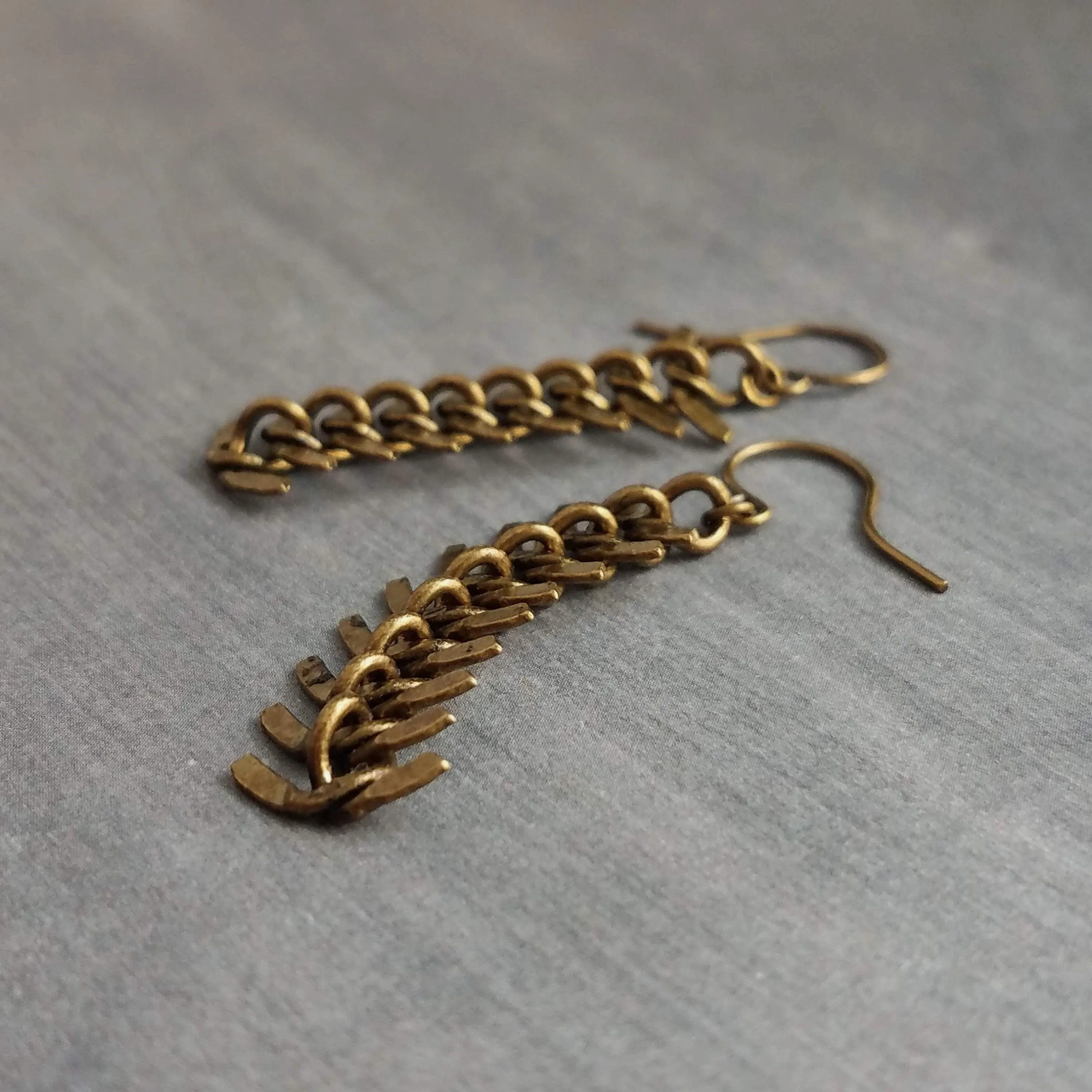 Bronze Arrow Earrings, antique brass earring, long modern earring, chevron earring, fish bone earring, spine vertebrae, feather earring