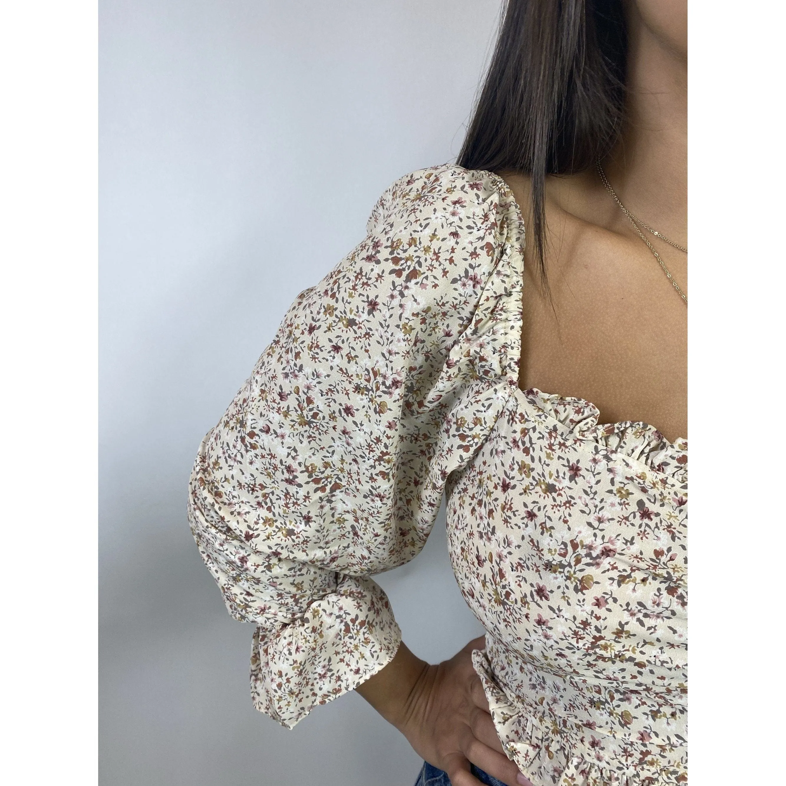 Floral Sweetheart Sruched Crop Top