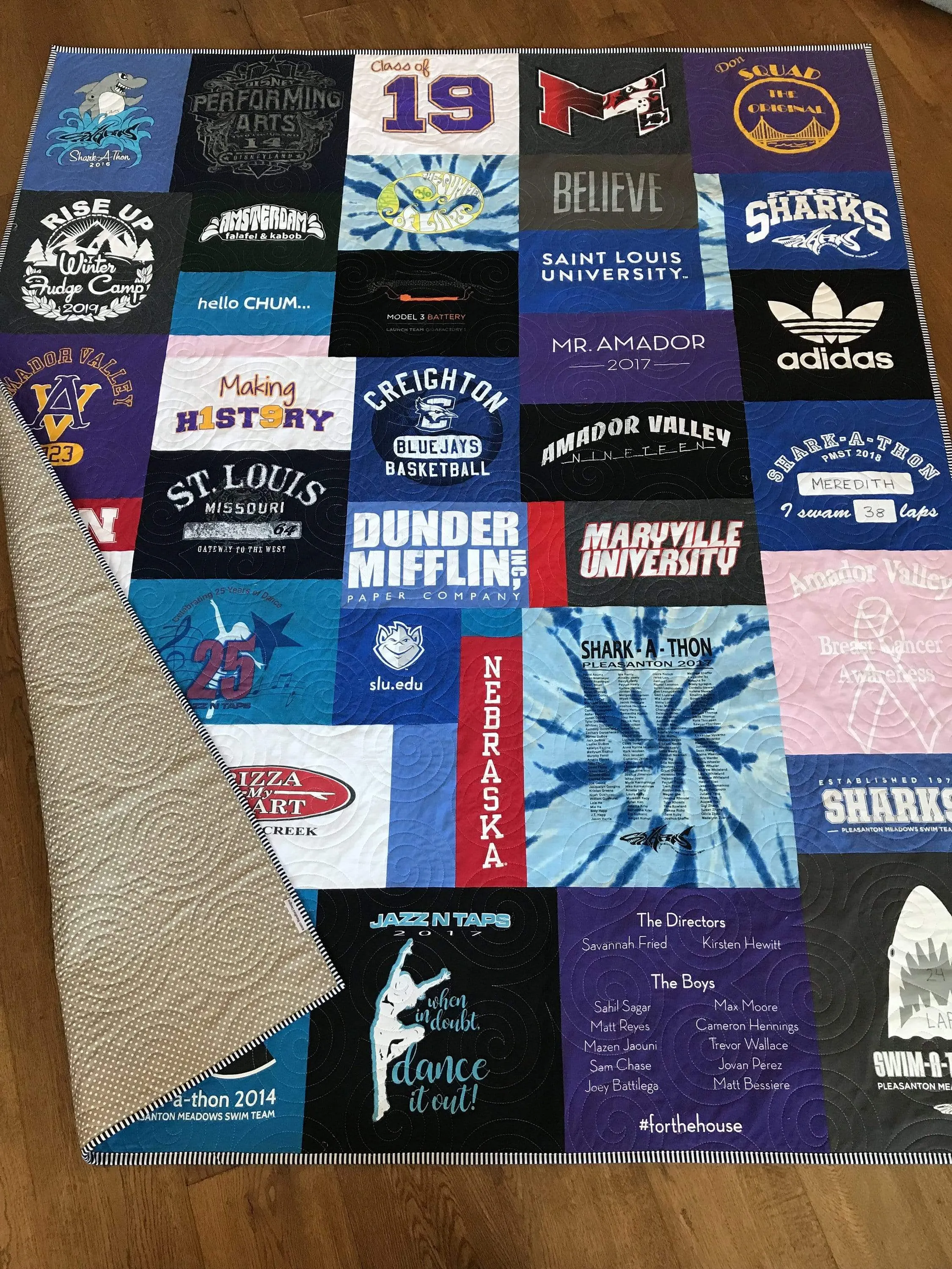 Handmade T-Shirt Quilt Deposit Custom Memory Quilt Personalized Clothing Quilt TShirt Blanket Graduation Gift High School University College