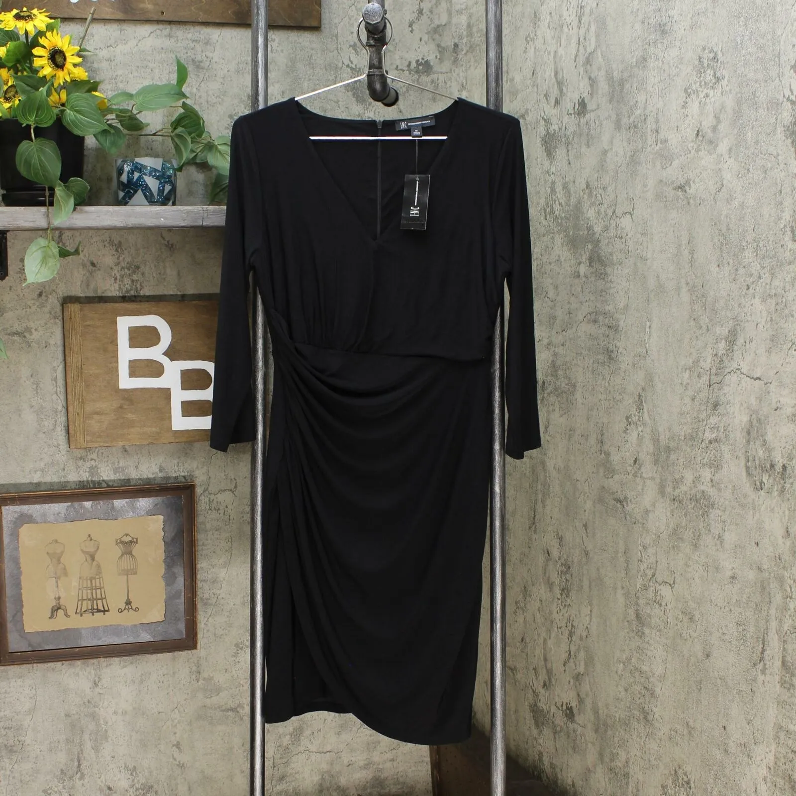 INC International Concepts Women's Ruched V-Neck 3/4-Sleeve Dress