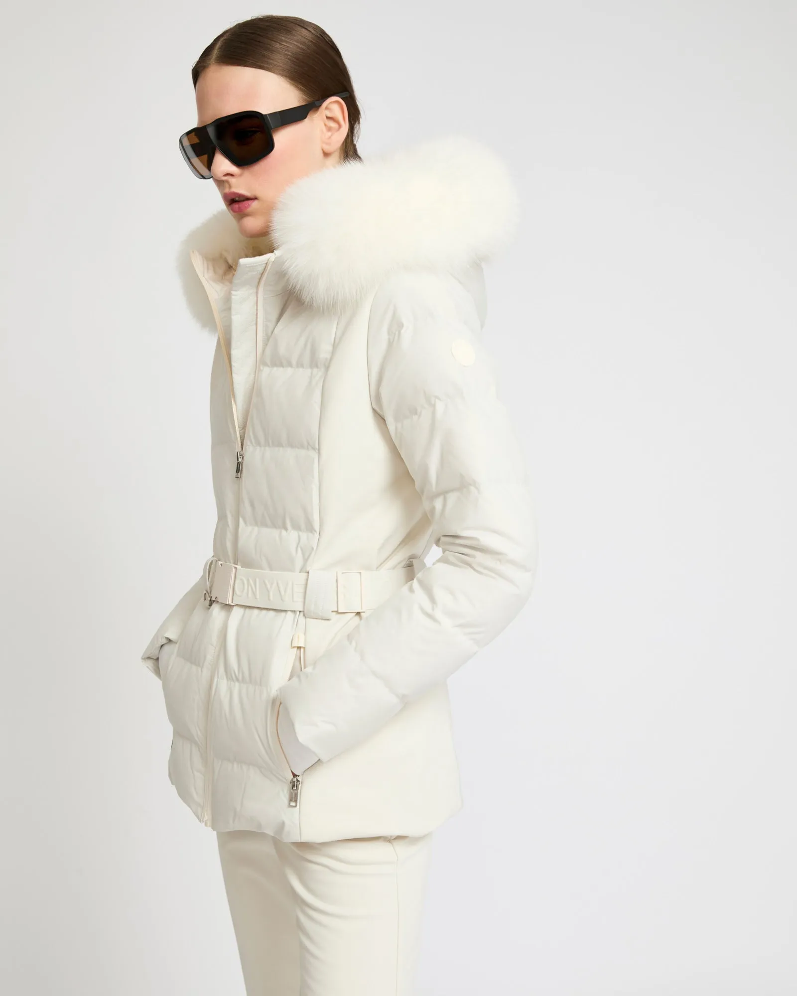 Mixed fabric belted ski jacket with fox fur trim