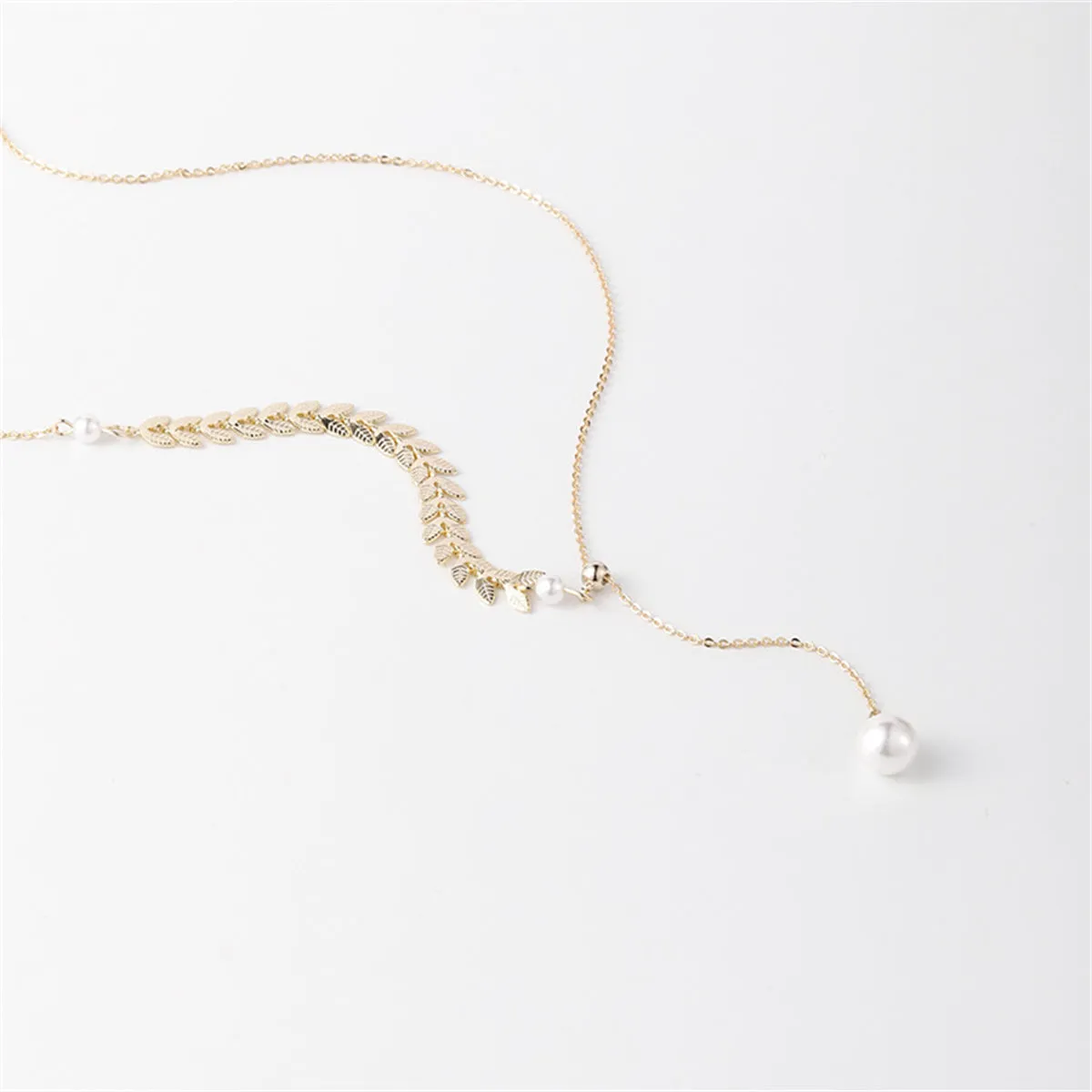 Pearl & 18K Gold-Plated Leaves Lariat Necklace