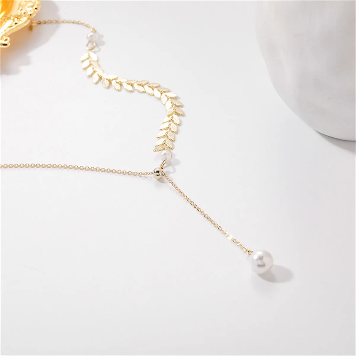 Pearl & 18K Gold-Plated Leaves Lariat Necklace