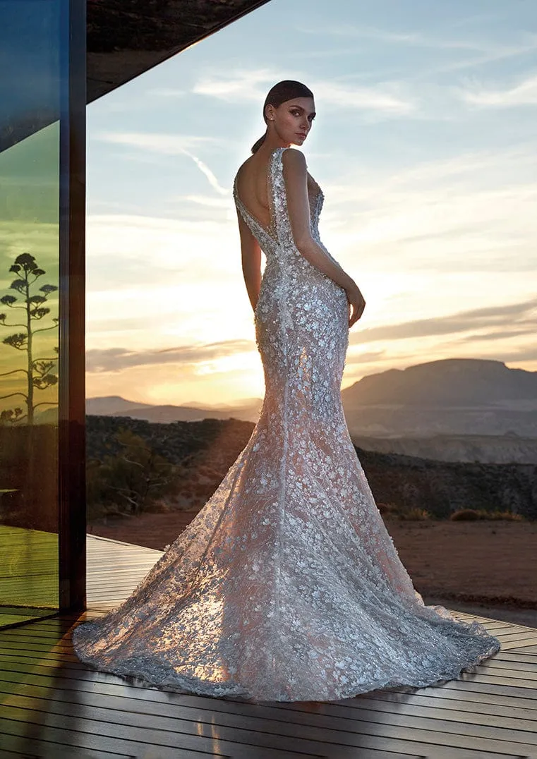 Pronovias Privee: Diamond