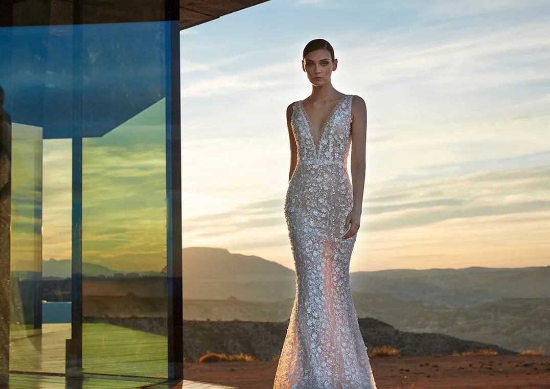 Pronovias Privee: Diamond
