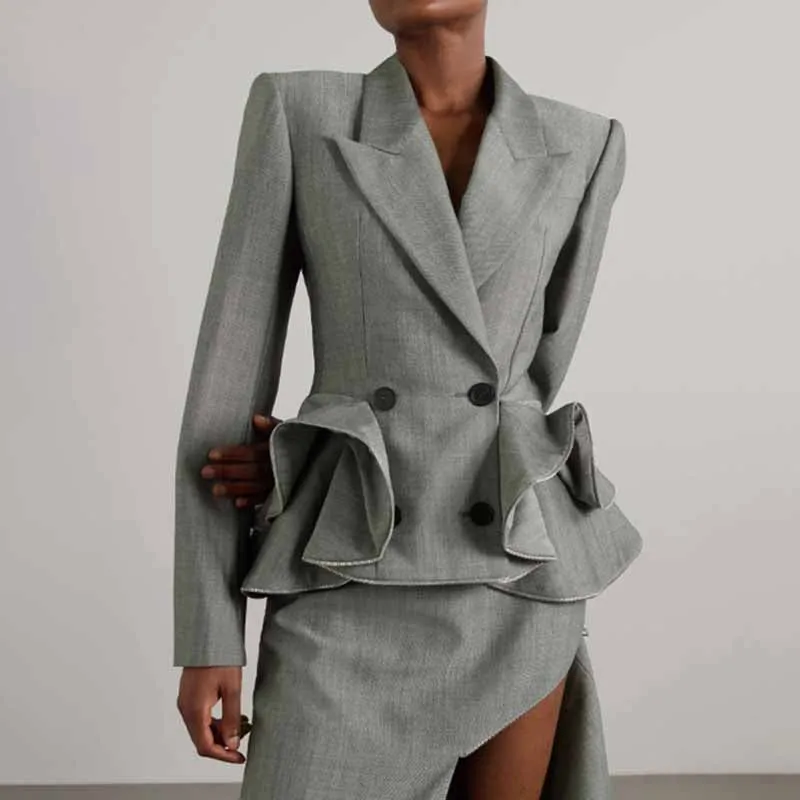 Women's Double Breasted Blazer With Scallops