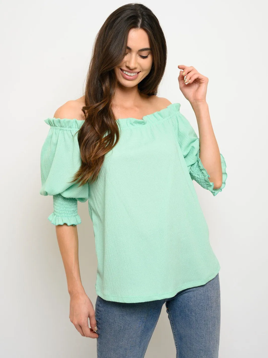 WOMEN'S OFF SHOULDER RUCHED SHORT SLEEVE TOP
