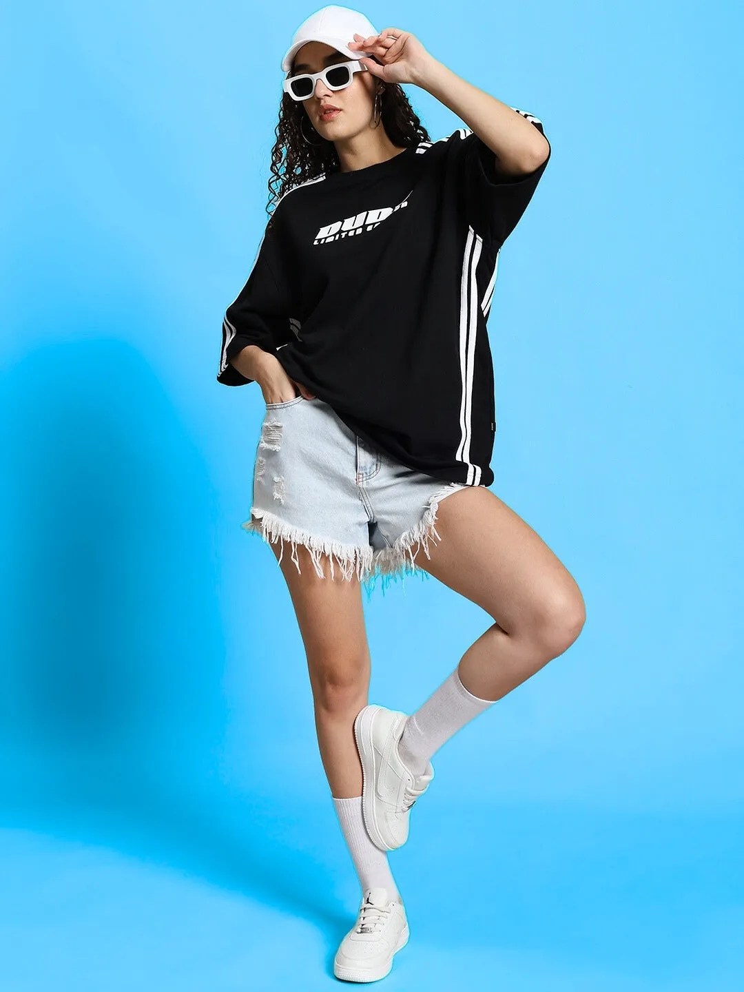WOMEN'S RODDY OVER-SIZED CLASSIC T-SHIRT (BLACK)