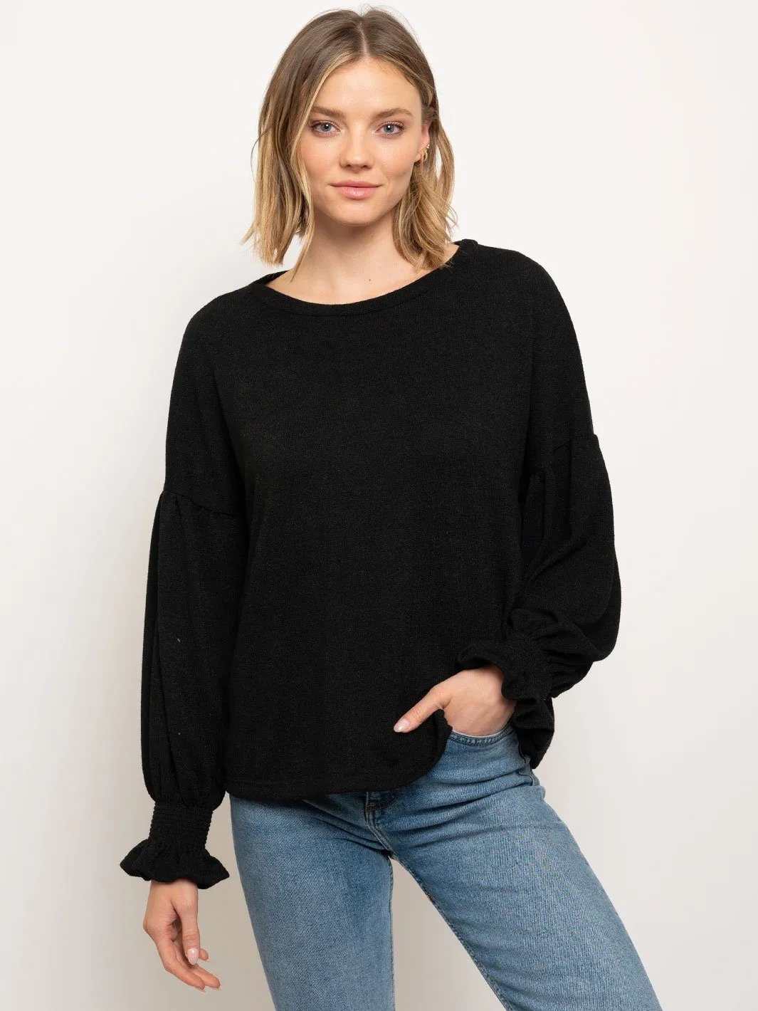 WOMEN'S RUCHED LONG SLEEVE TOP