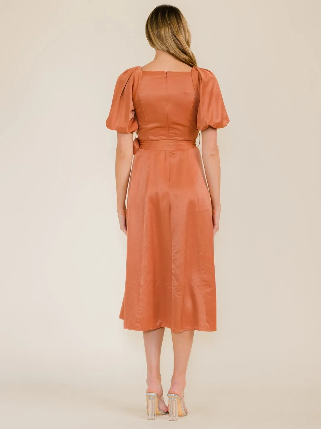 WOMEN'S SHORT PUFF SLEEVE BELTED MIDI DRESS