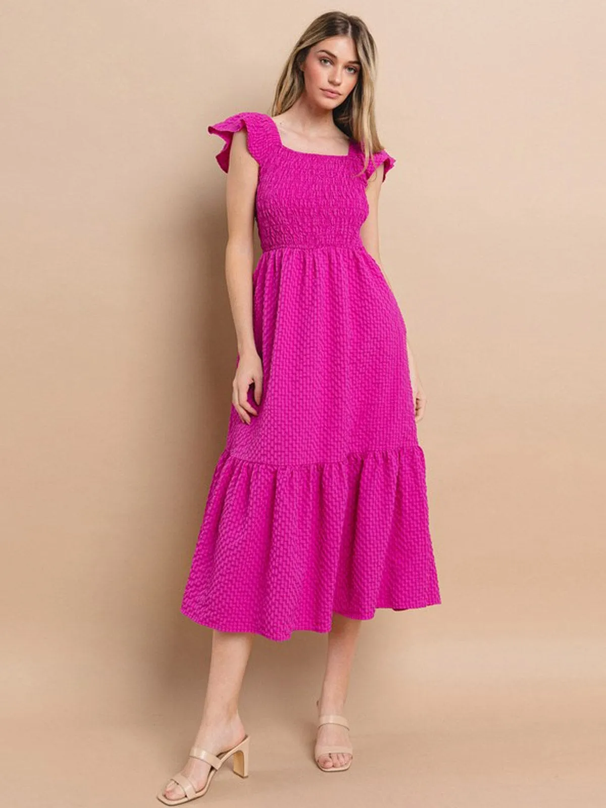 WOMEN'S SHORT SLEEVE SQUARE NECK RUCHED POCKETS TIERED MIDI DRESS