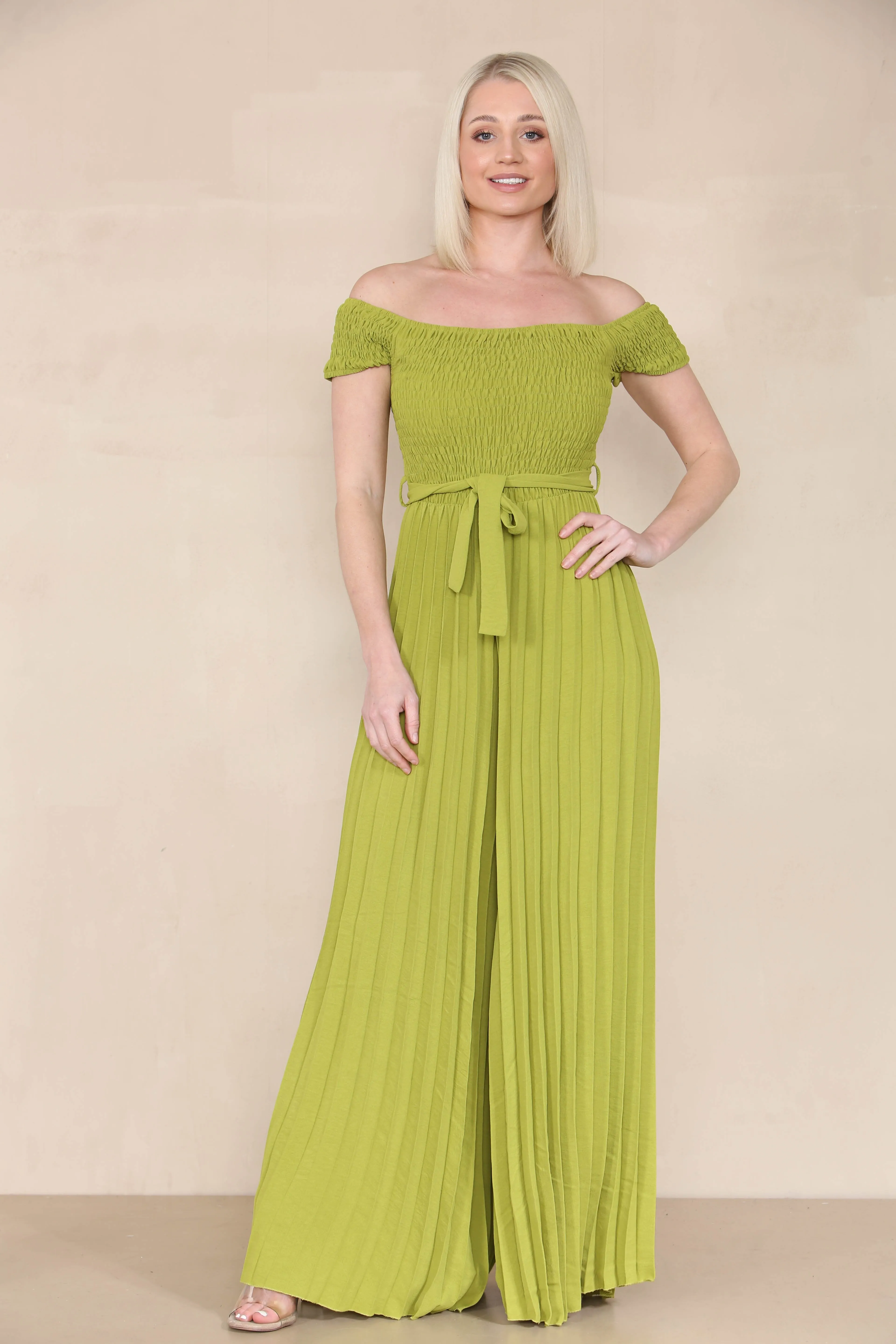 Women's Trendy Plain Off The Shoulder Waist Tie Pleated Jumpsuit