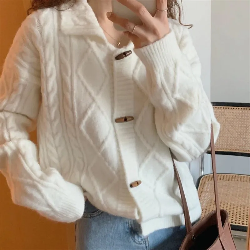 XIEYINSHE Retro lapel knitted cardigan women's twist horn buckle Japanese soft waxy autumn and winter new loose sweater women's coat